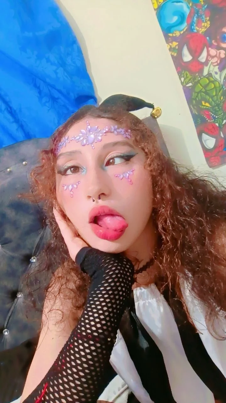 XXX Porn Photo of Nude Queenjenn__ 5