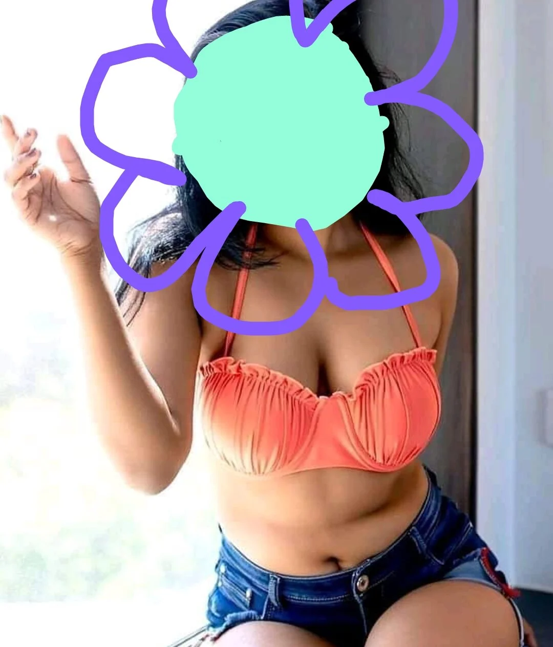 XXX Porn Photo of Nude Wonder_Girlx 3