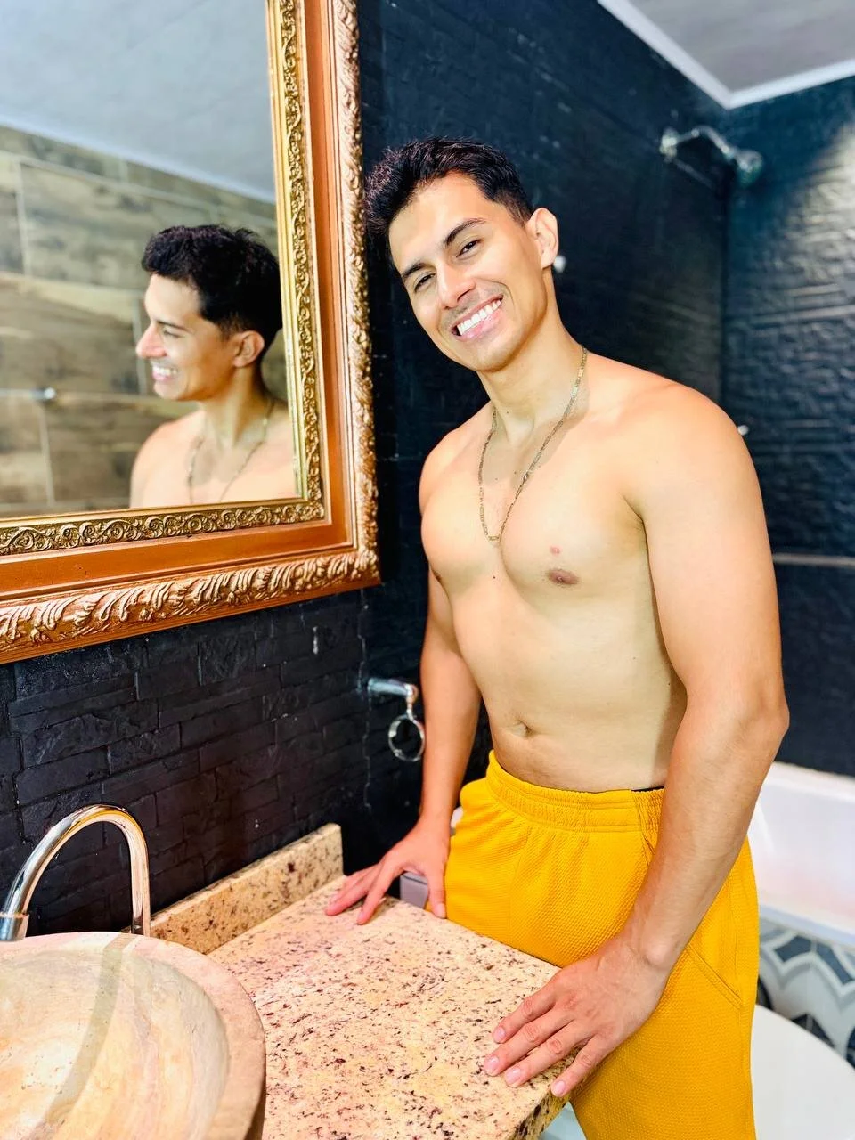 XXX Porn Photo of Nude Mike_Conors 3