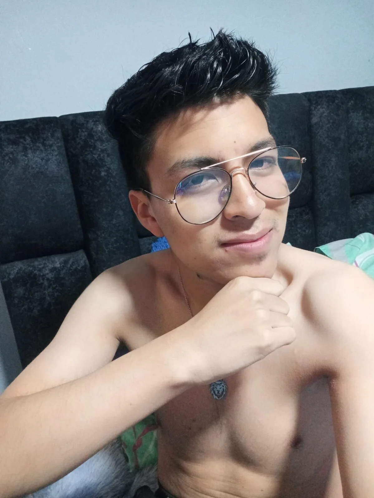 XXX Porn Photo of Nude kenaldair7 2