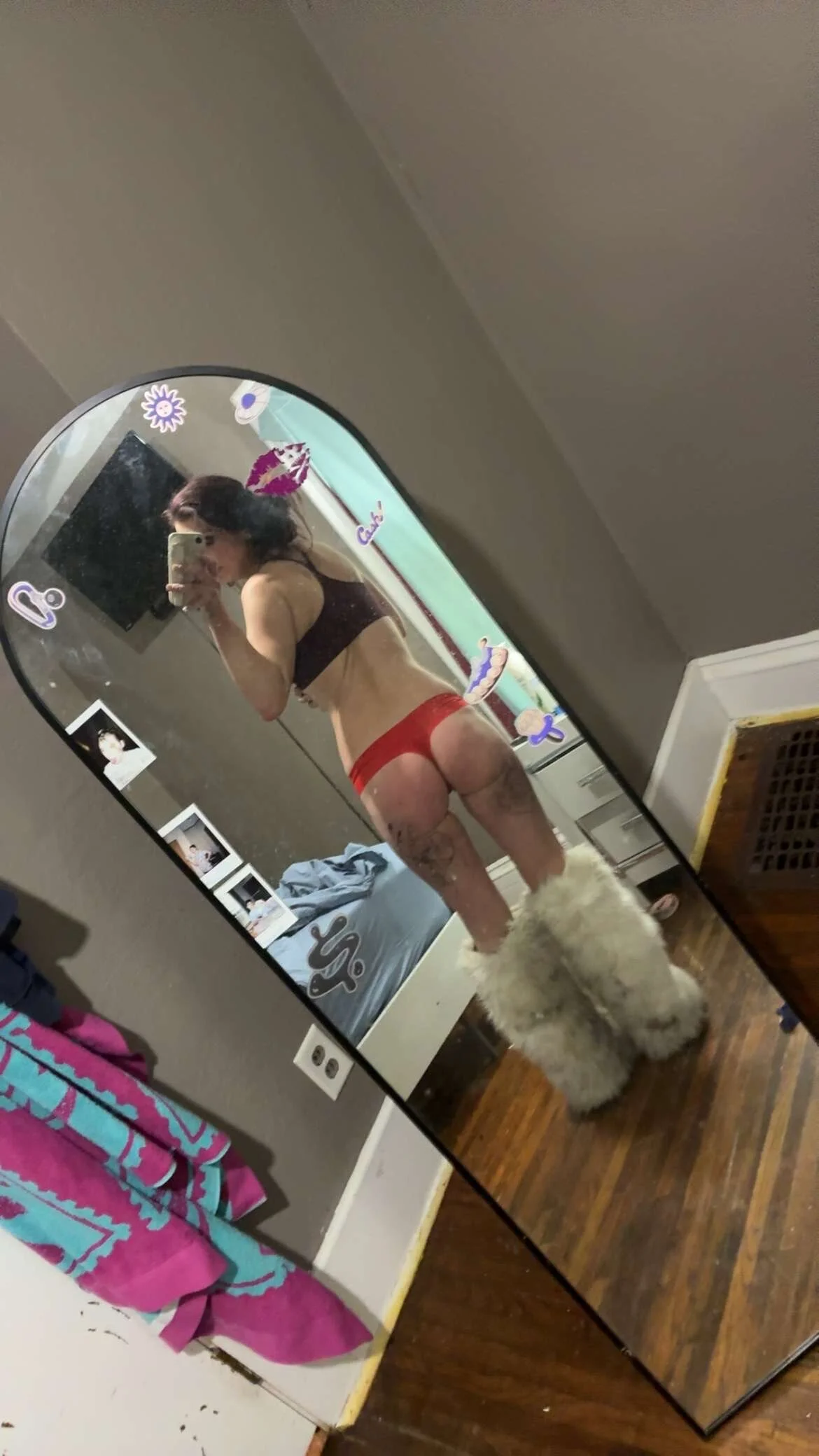 XXX Porn Photo of Nude furboots87 47