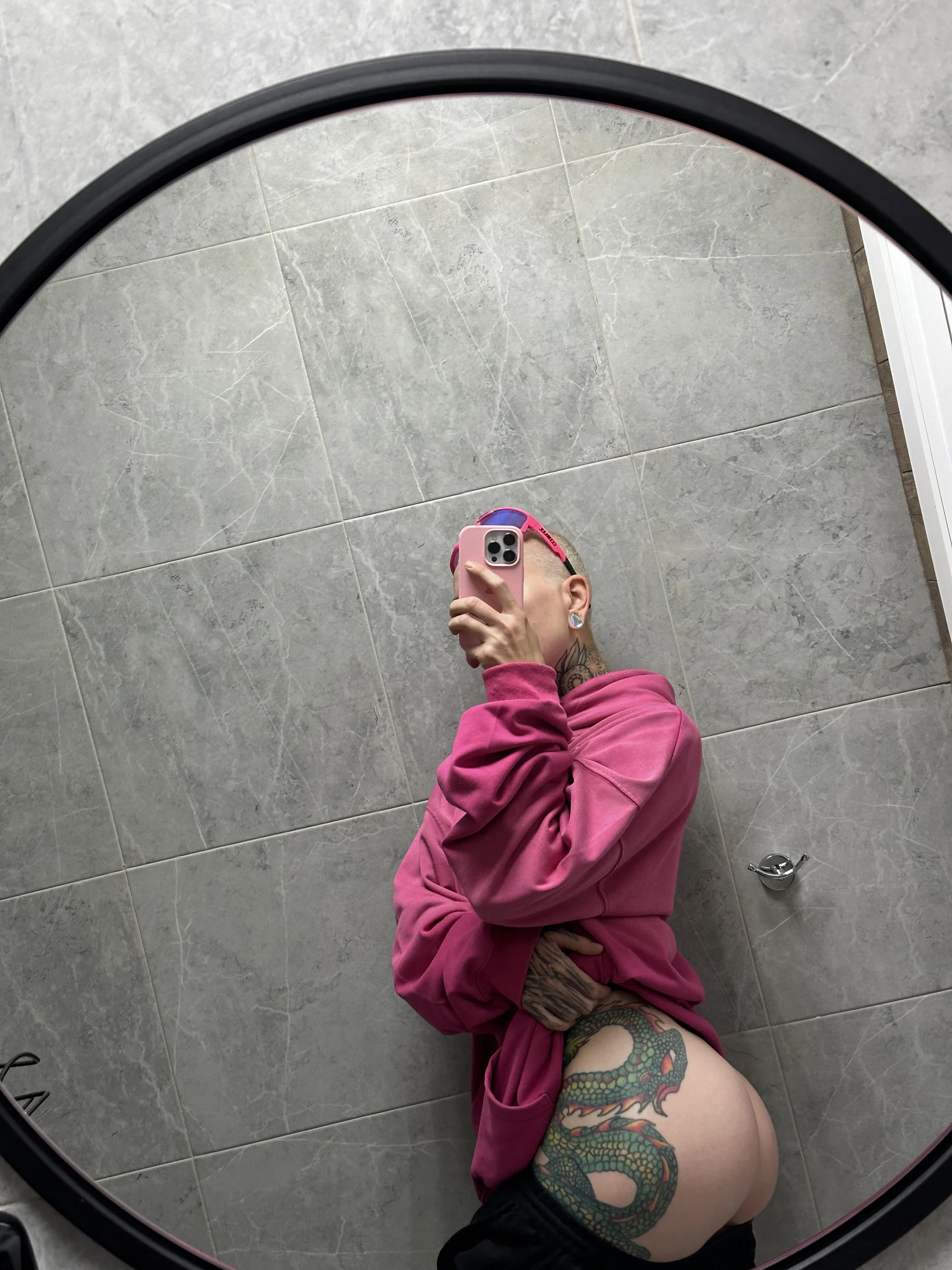 XXX Porn Photo of Nude ifuckingtoy_ 1