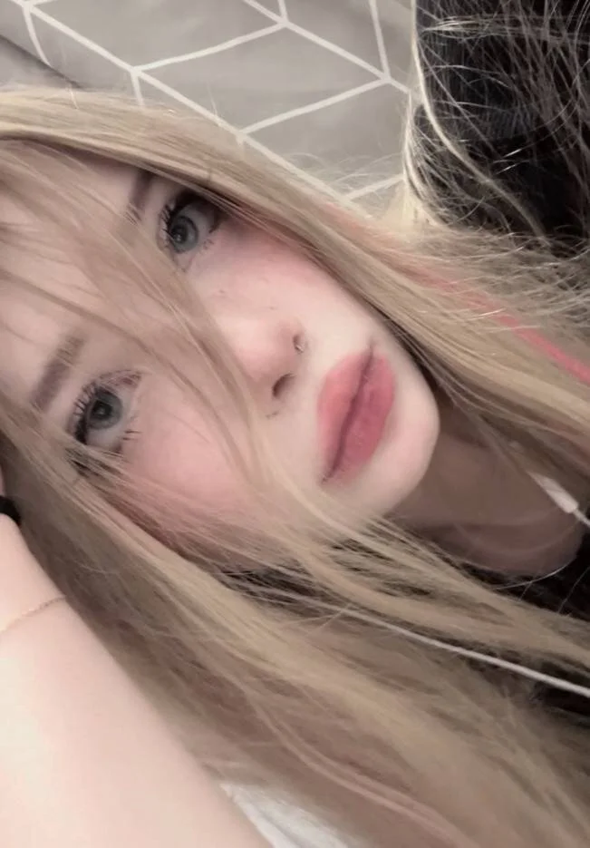 XXX Porn Photo of Nude Kiralovessto 3
