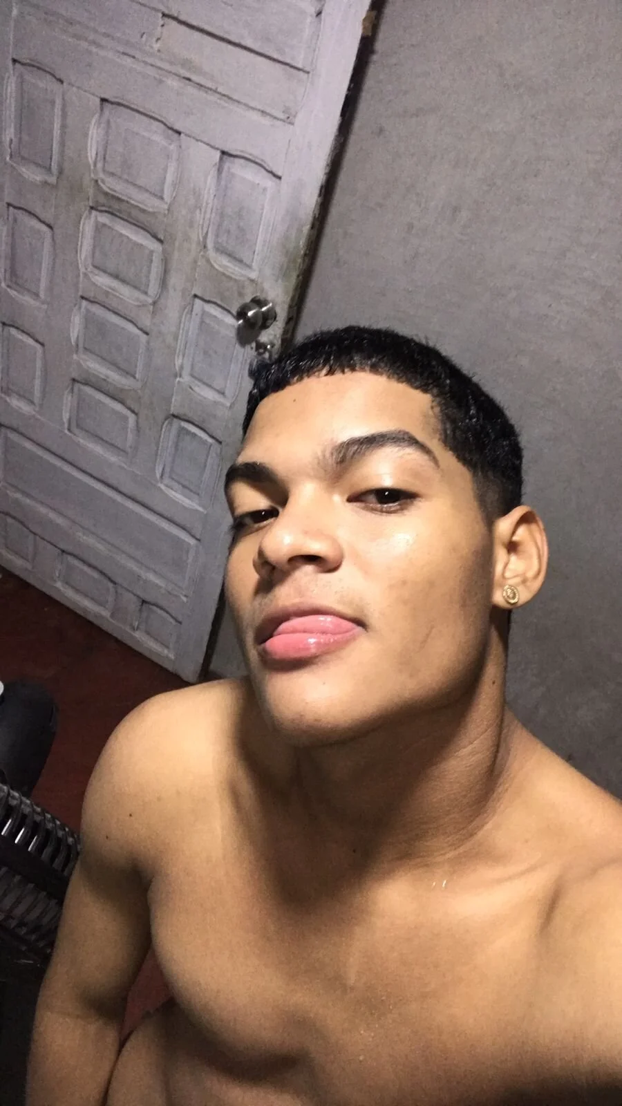XXX Porn Photo of Nude isaac_master77 3