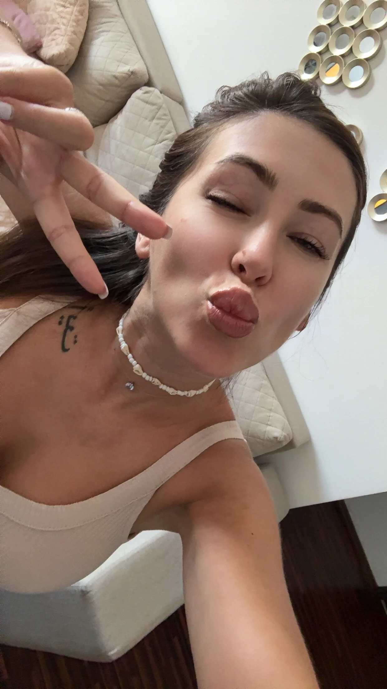 XXX Porn Photo of Nude RaquelleDevon 1
