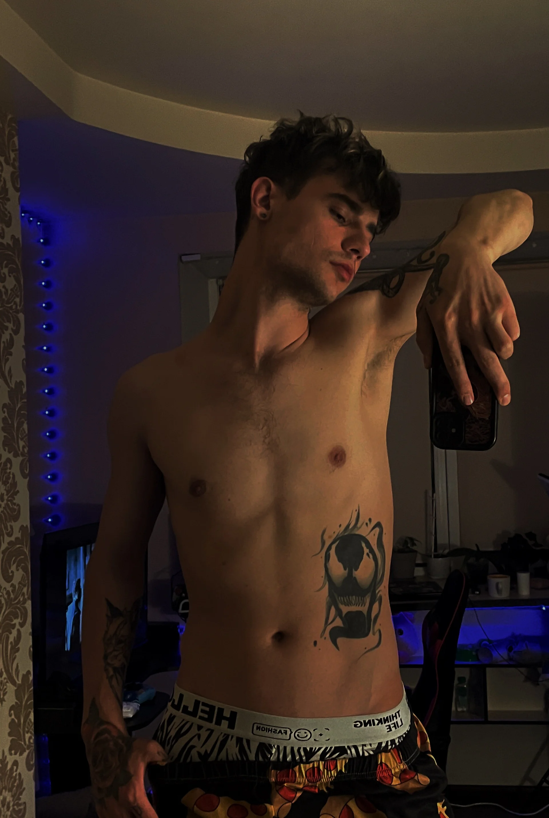XXX Porn Photo of Nude Mike_severi2 1