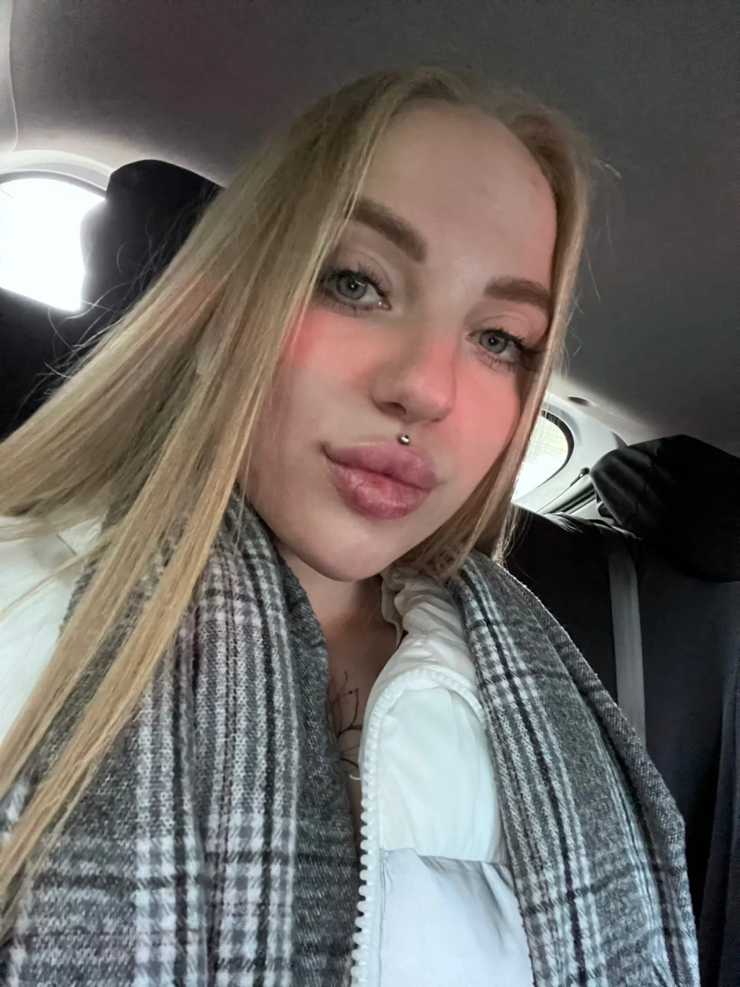 XXX Porn Photo of Nude pinkstar_ 24