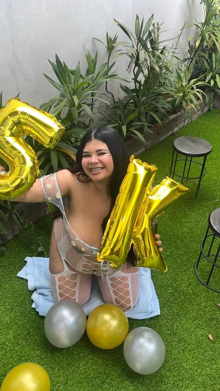 XXX Porn Photo of Nude Thyna_Smithx69 13