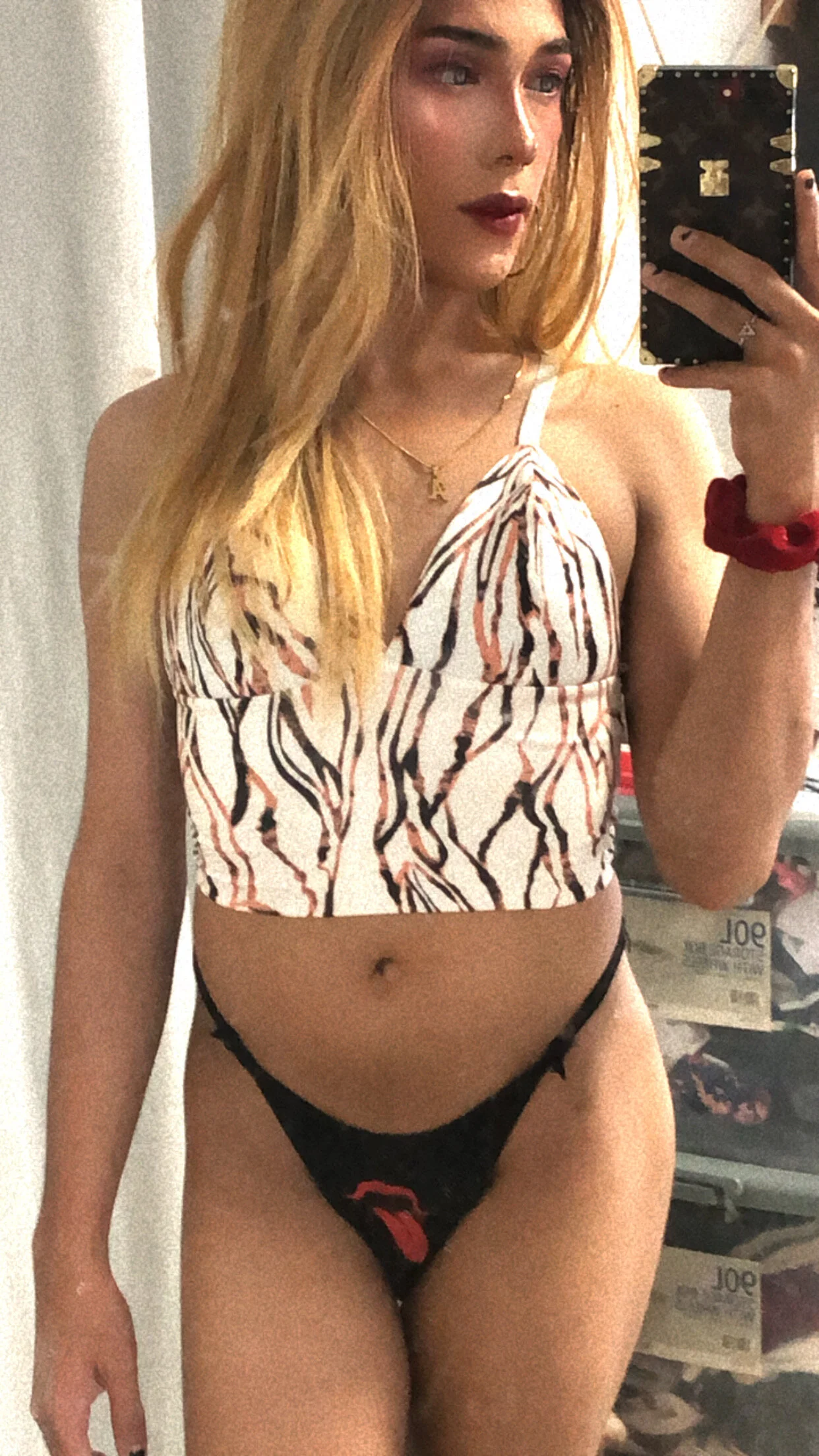 XXX Porn Photo of Nude XxIvory_CatxX 13