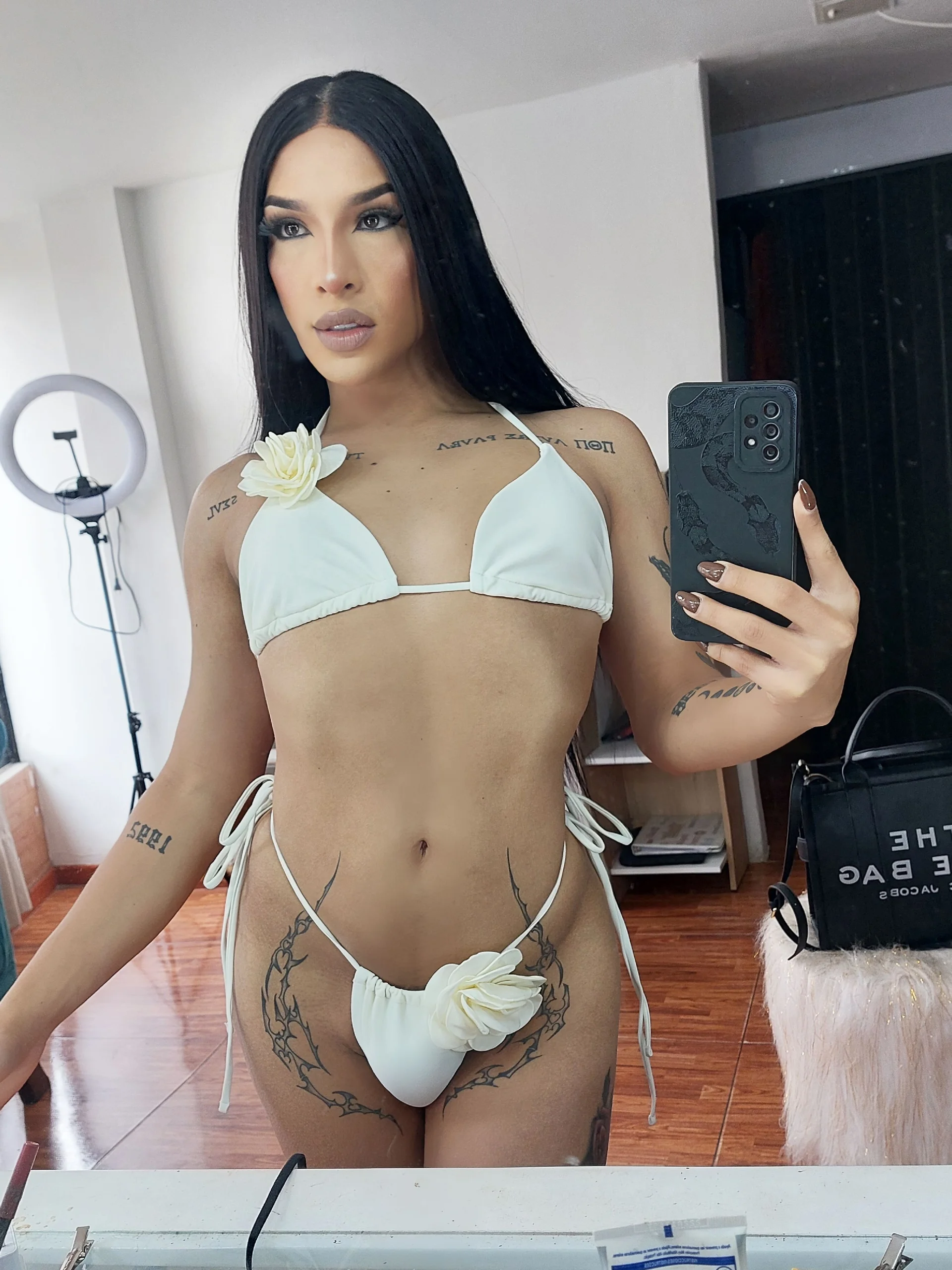XXX Porn Photo of Nude Jess_Goddess 413