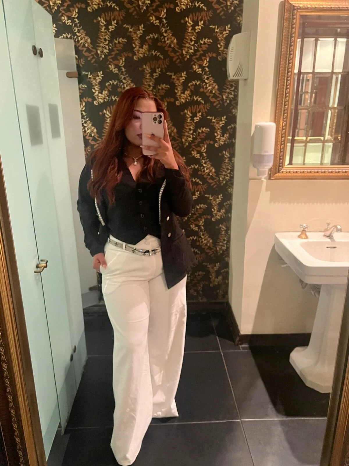 XXX Porn Photo of Nude nahomiidasilva_ 122