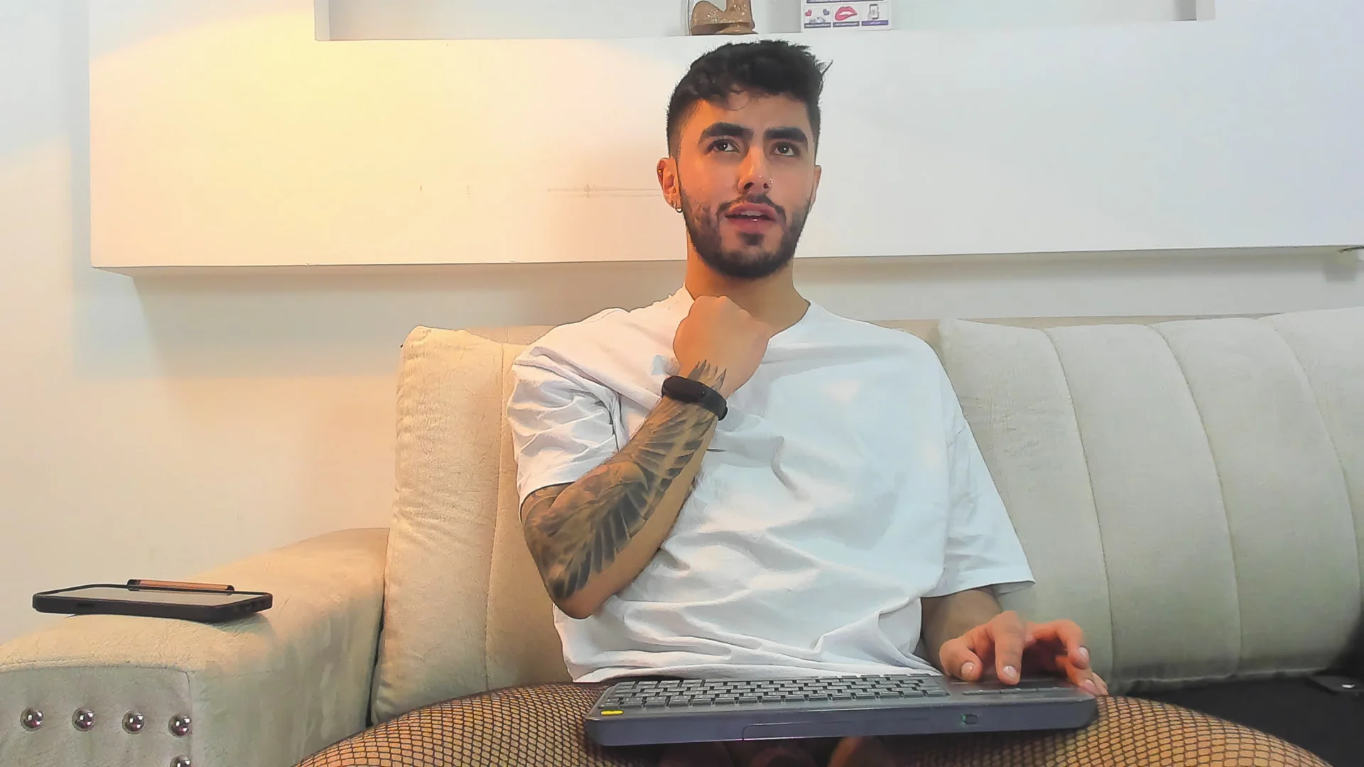 XXX Porn Photo of Nude ItsMeEros 241