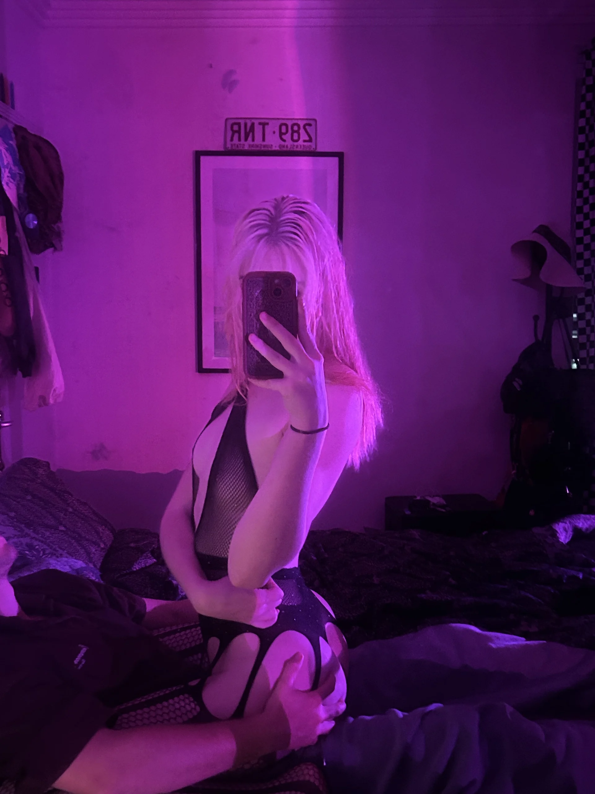 XXX Porn Photo of Nude long_lean 4