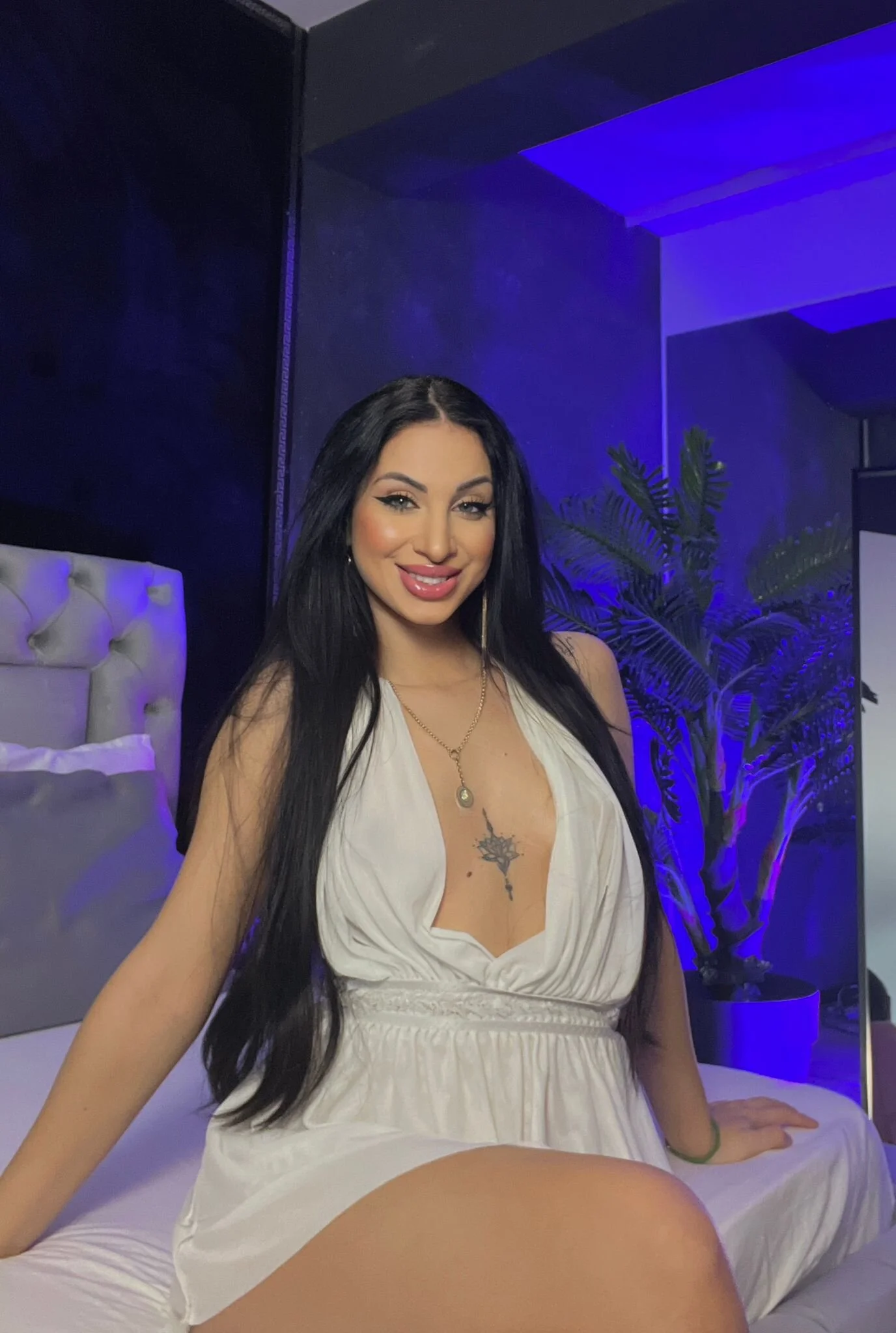 XXX Porn Photo of Nude Celine_Noir 27