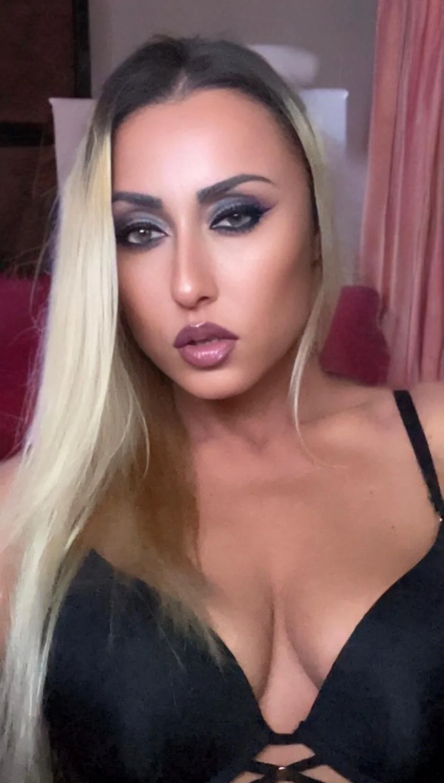 XXX Porn Photo of Nude LunaPercy 4