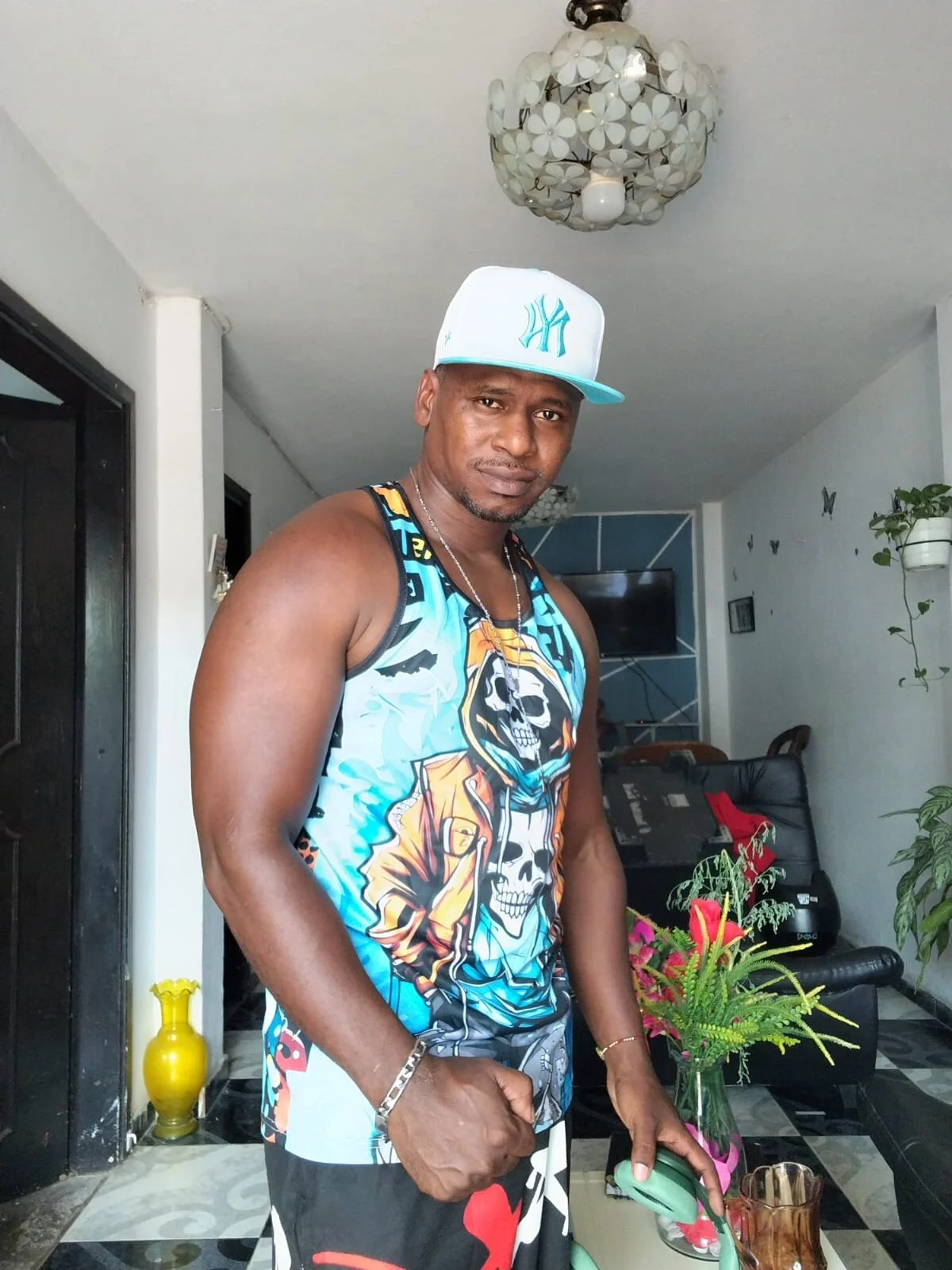 XXX Porn Photo of Nude Manbigcocklatin 7