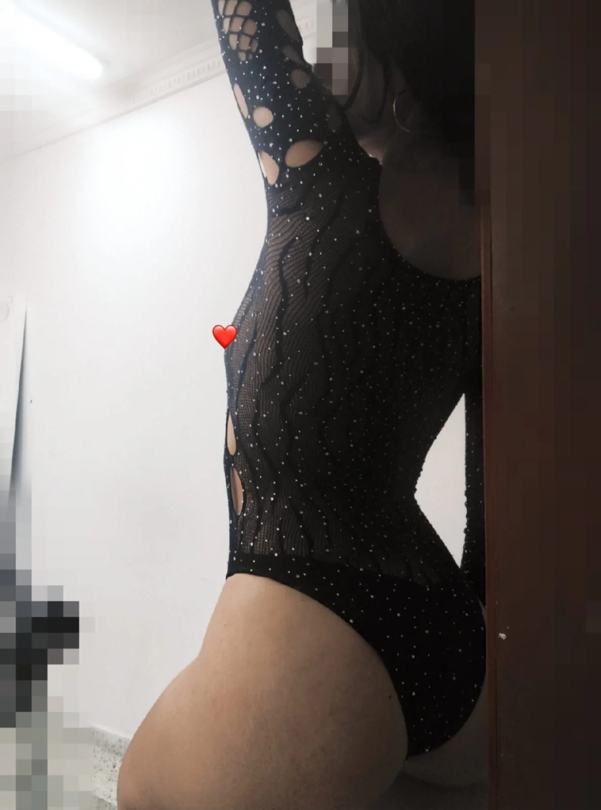XXX Porn Photo of Nude hello_kityy25 2
