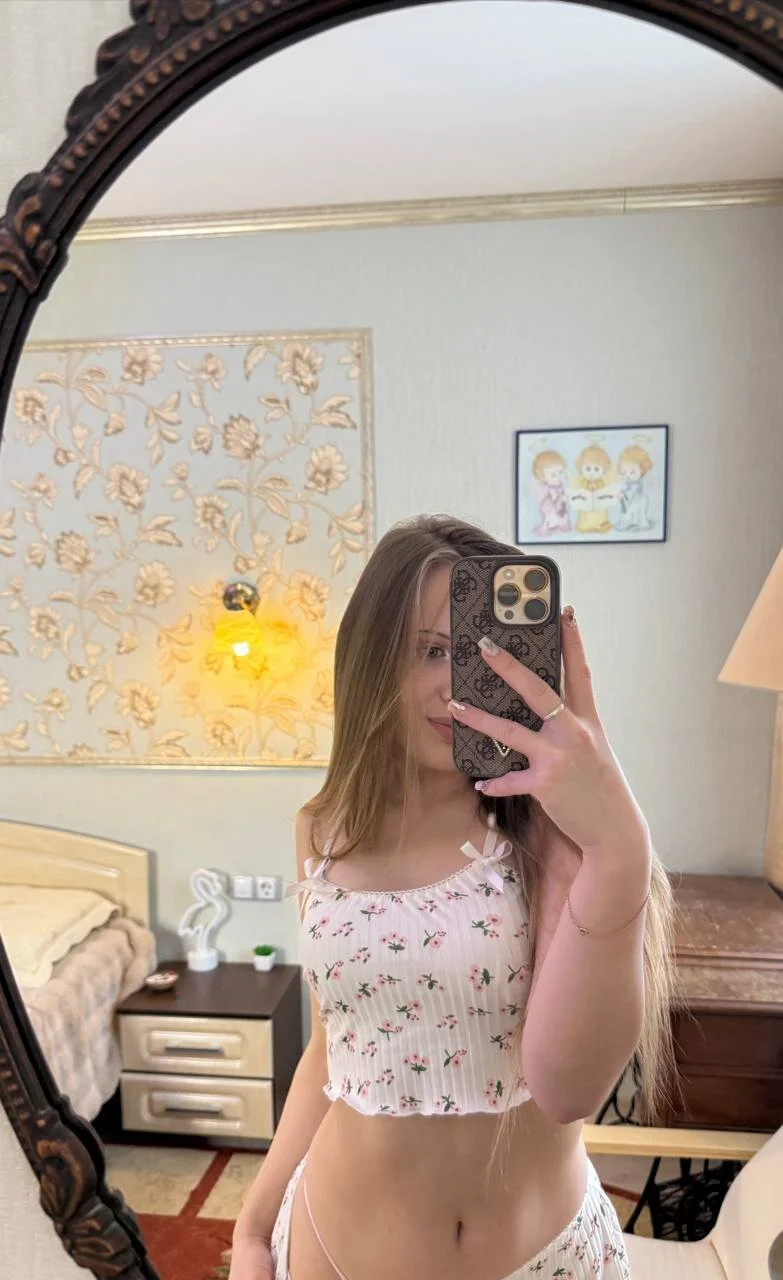 XXX Porn Photo of Nude QuennaCoote 129
