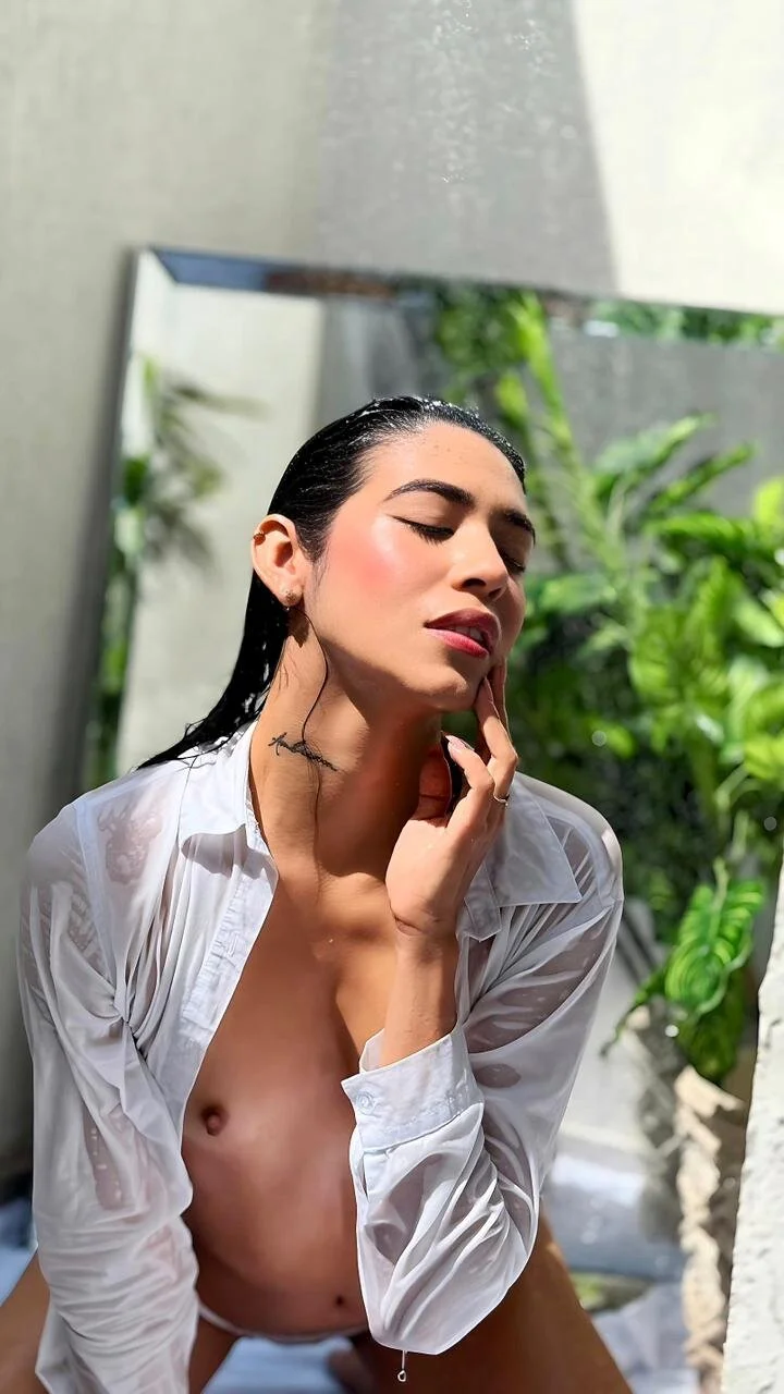 XXX Porn Photo of Nude Sassy--Girl 370