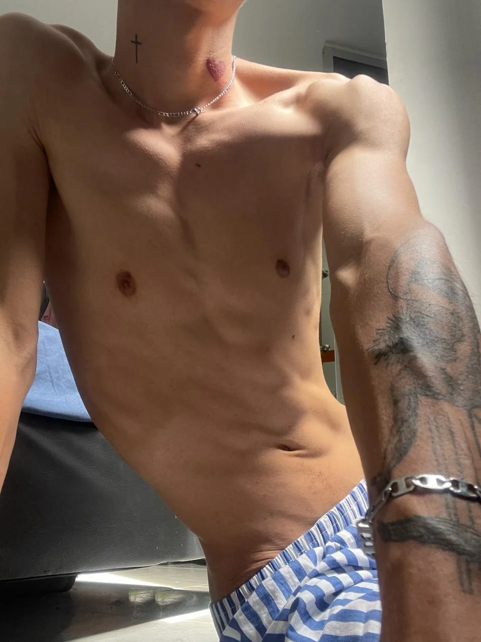 XXX Porn Photo of Nude badboy_one_ 9