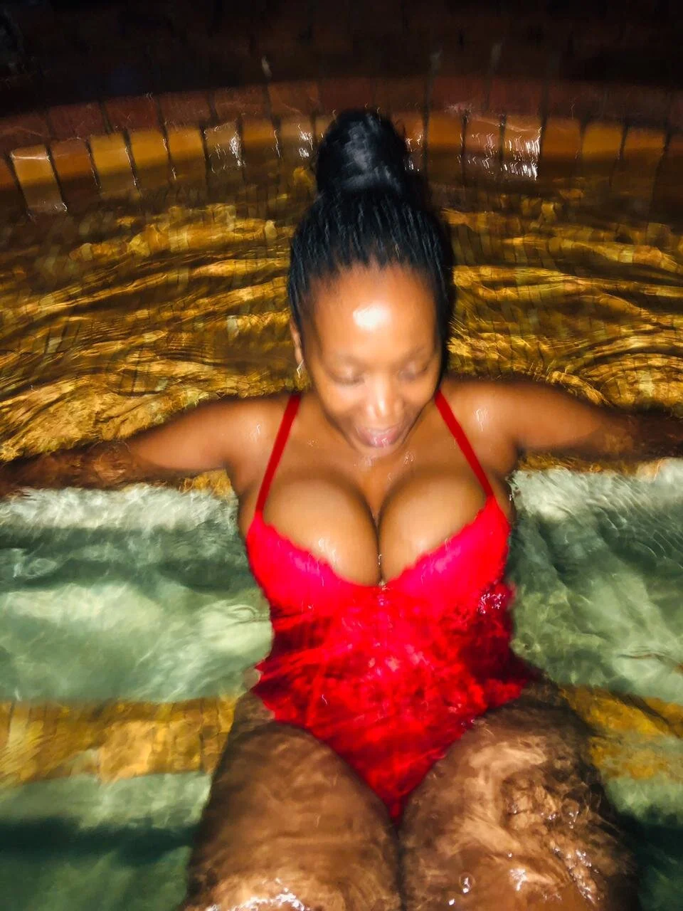 XXX Porn Photo of Nude SexyLolah1 9