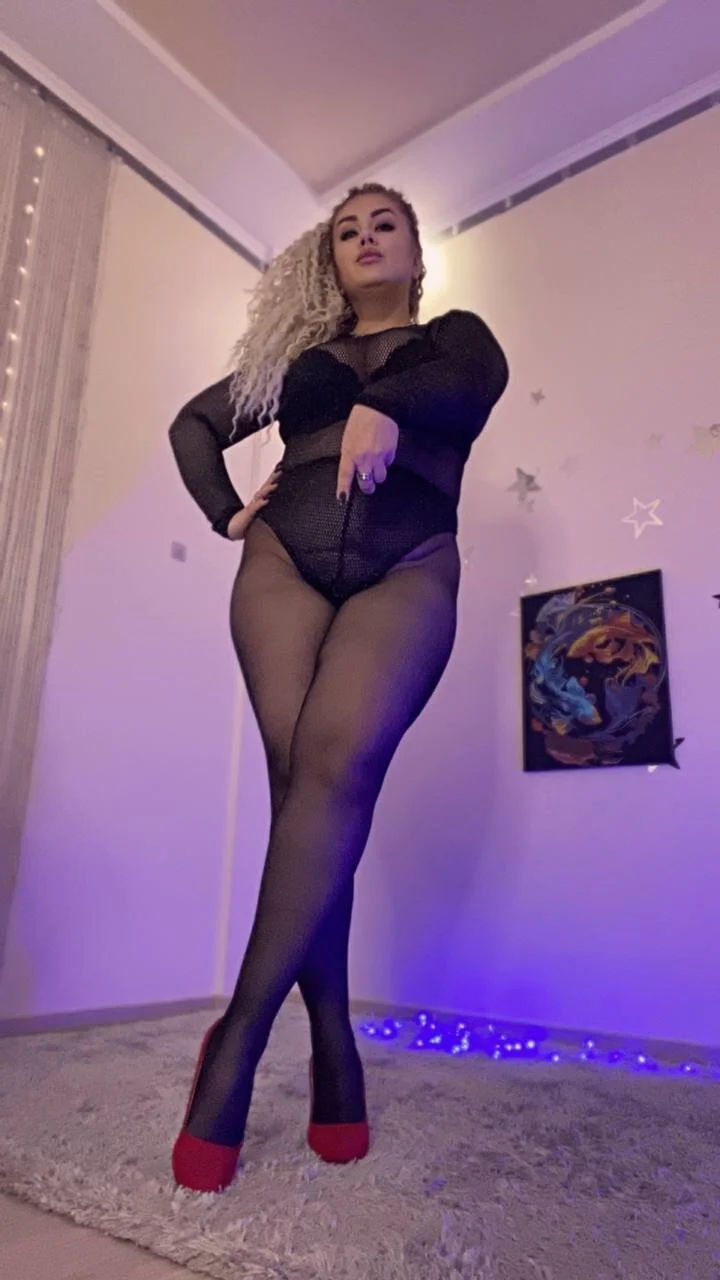 XXX Porn Photo of Nude Mommy_Goddess 37