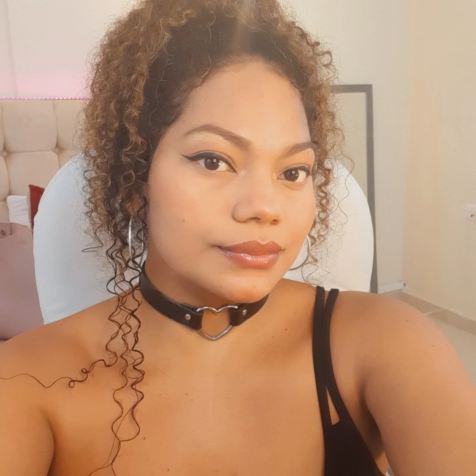 XXX Porn Photo of Nude Redhot_chilipeppers 2