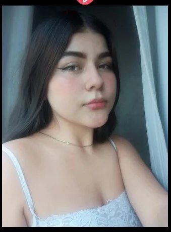 XXX Porn Photo of Nude emmalee_01a 1