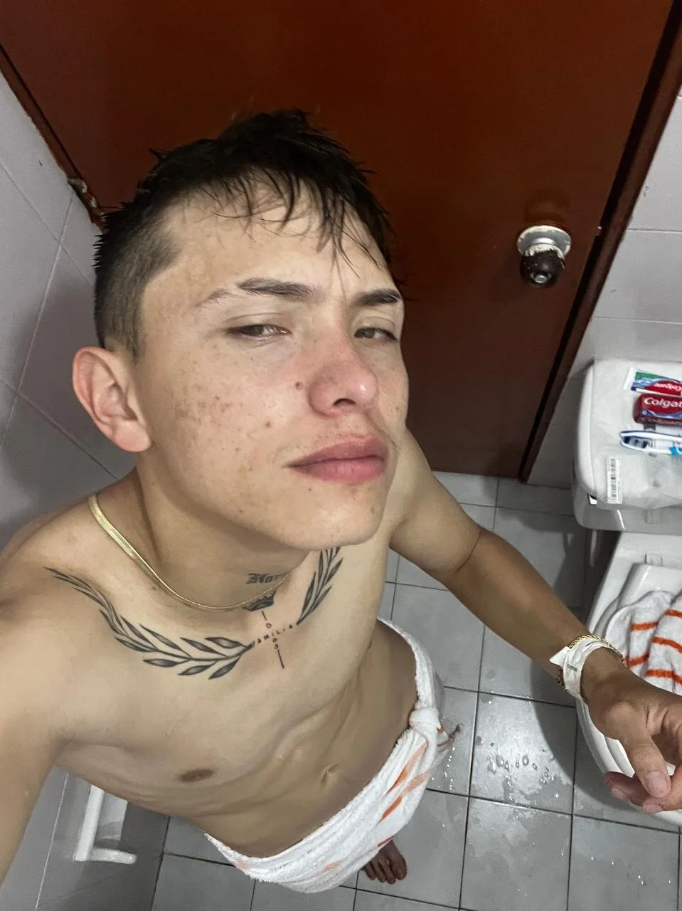 XXX Porn Photo of Nude Kinky__couplee 3