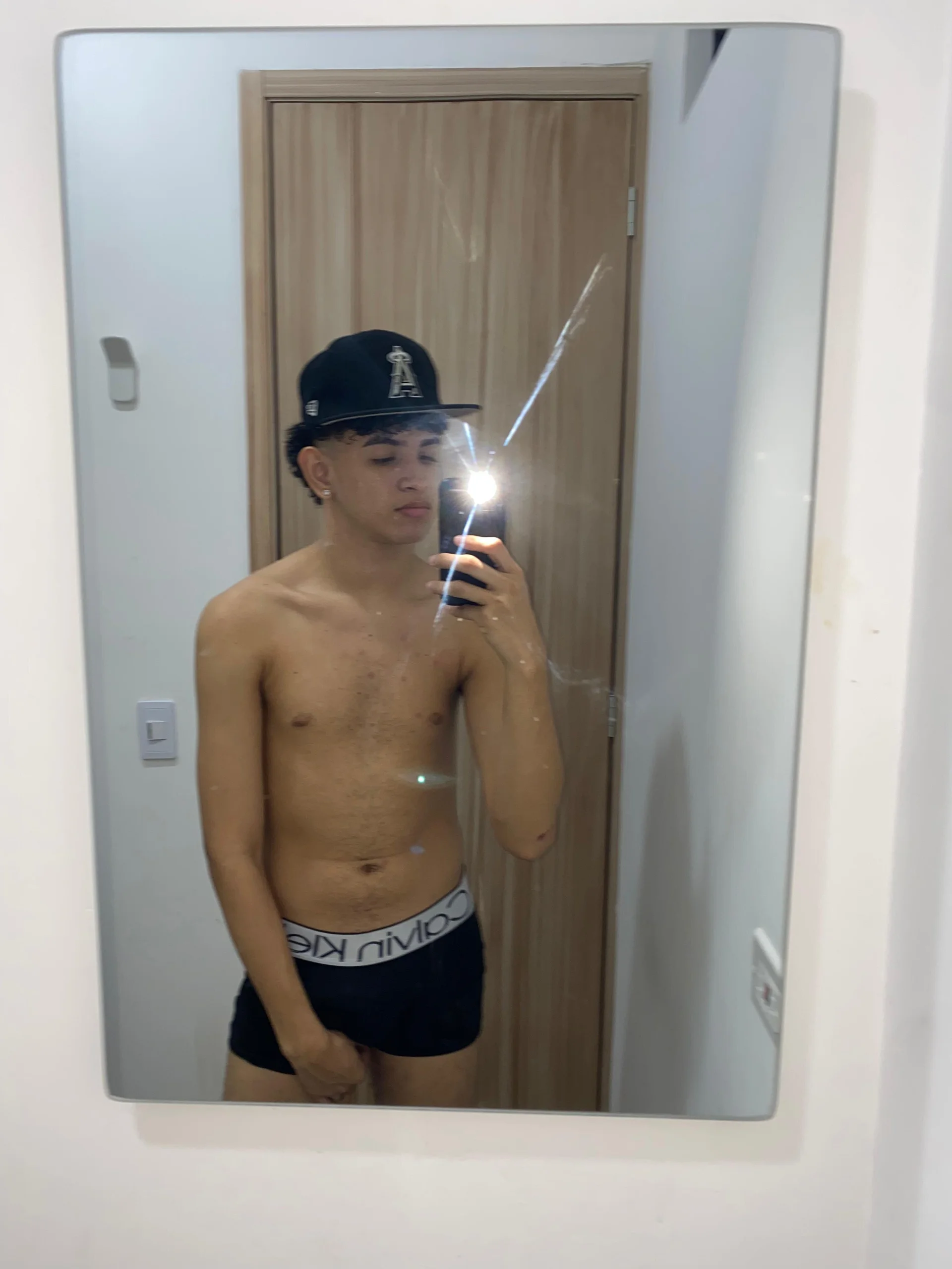XXX Porn Photo of Nude KING_OFF_BOYS 10