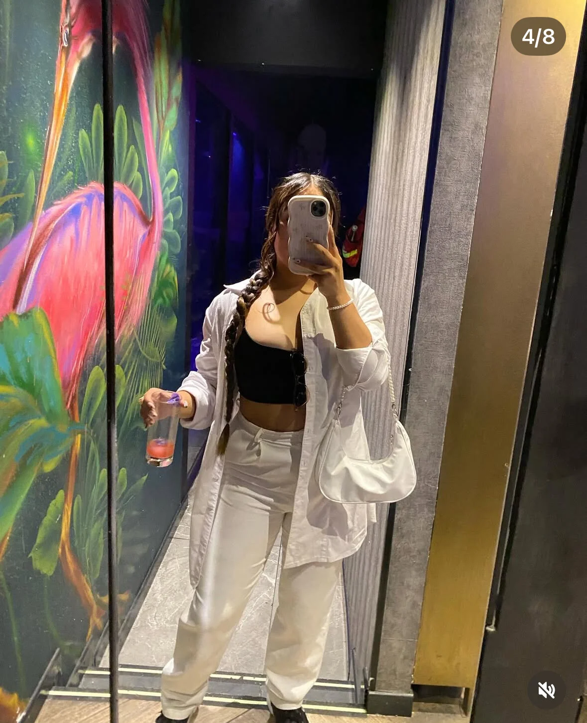 XXX Porn Photo of Nude Laura_Med 6