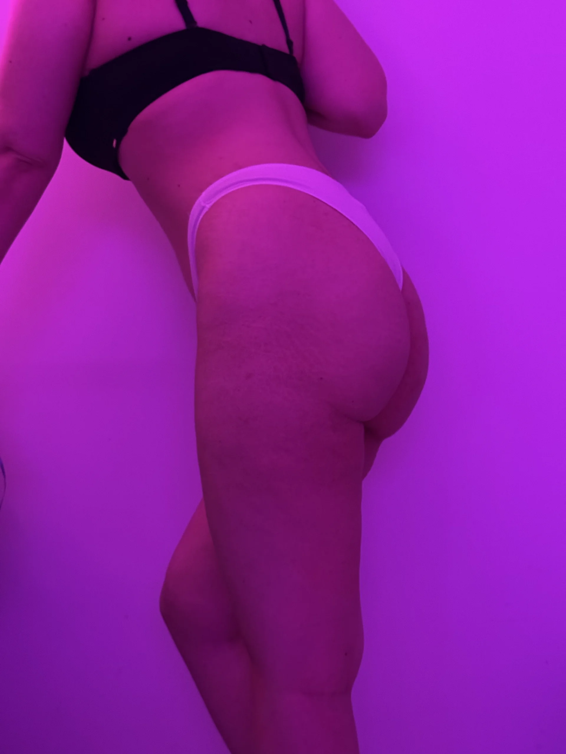 XXX Porn Photo of Nude creamytinypussy 2