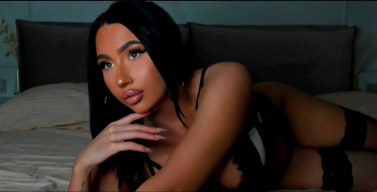 XXX Porn Photo of Nude qsstess 9