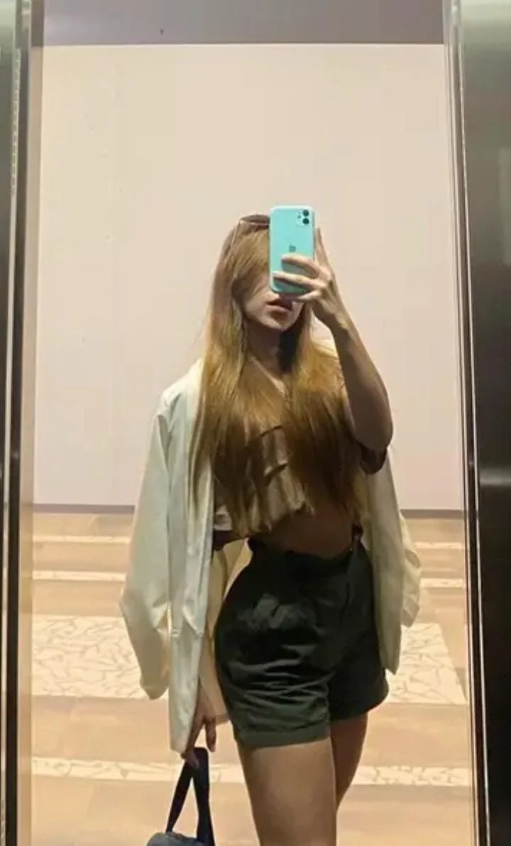 XXX Porn Photo of Nude miarouse_0 5