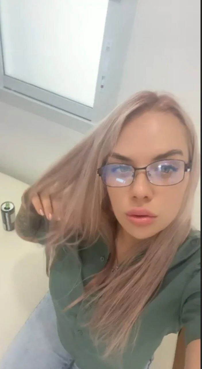 XXX Porn Photo of Nude PeppermintTea_ 4