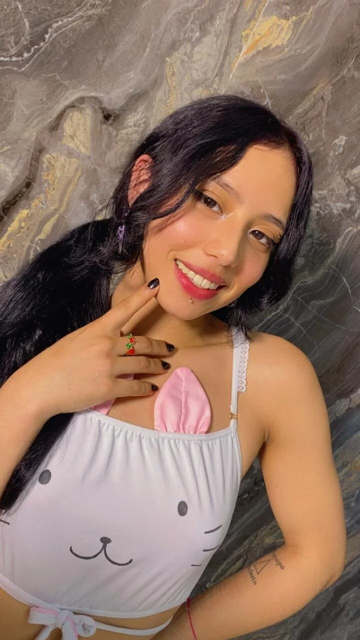 XXX Porn Photo of Nude Abrilmirren 24