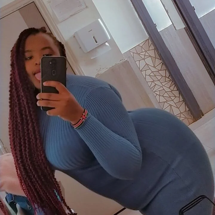 XXX Porn Photo of Nude __linah__ 2