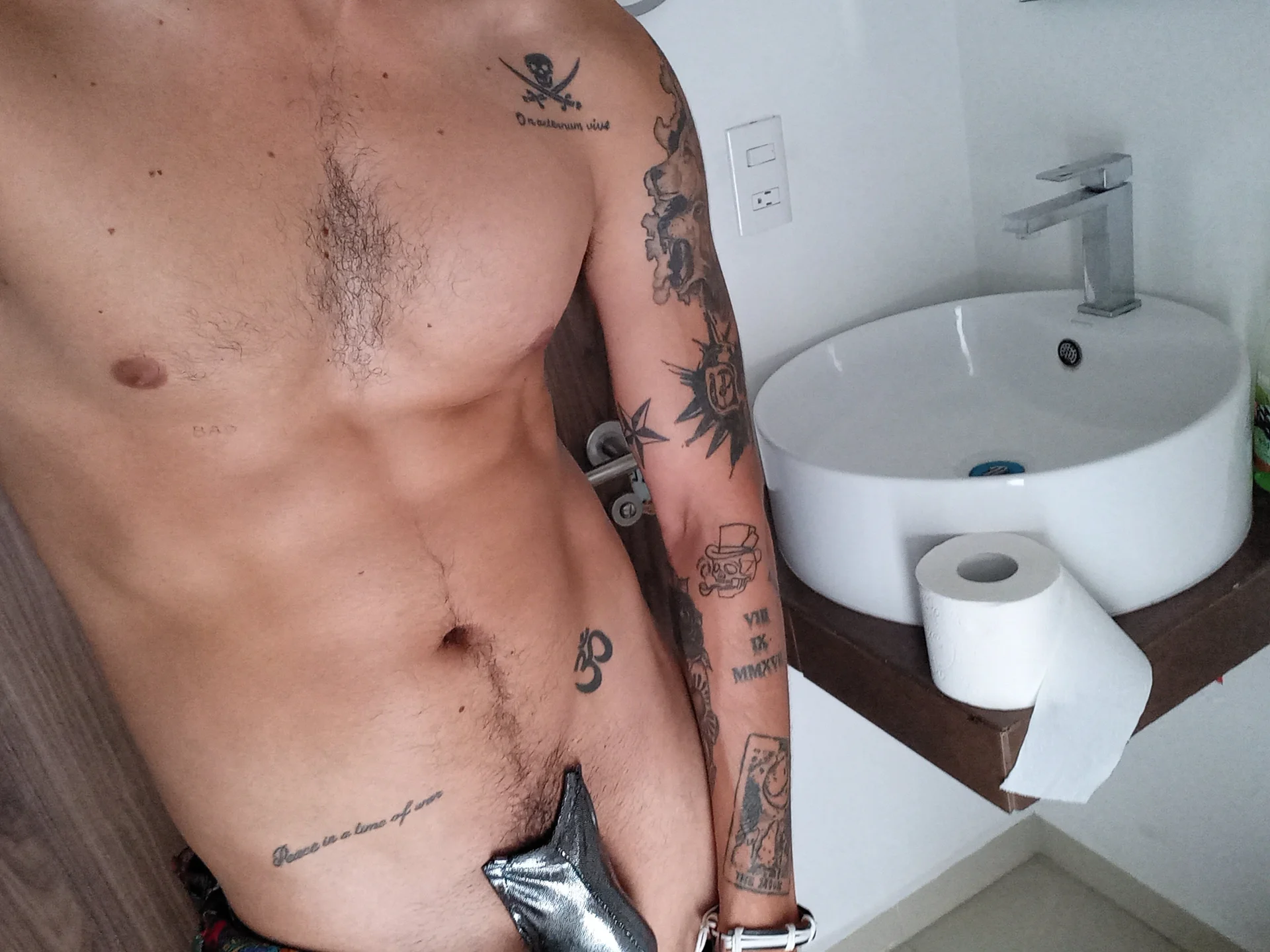 XXX Porn Photo of Nude mexicaninuganda 15