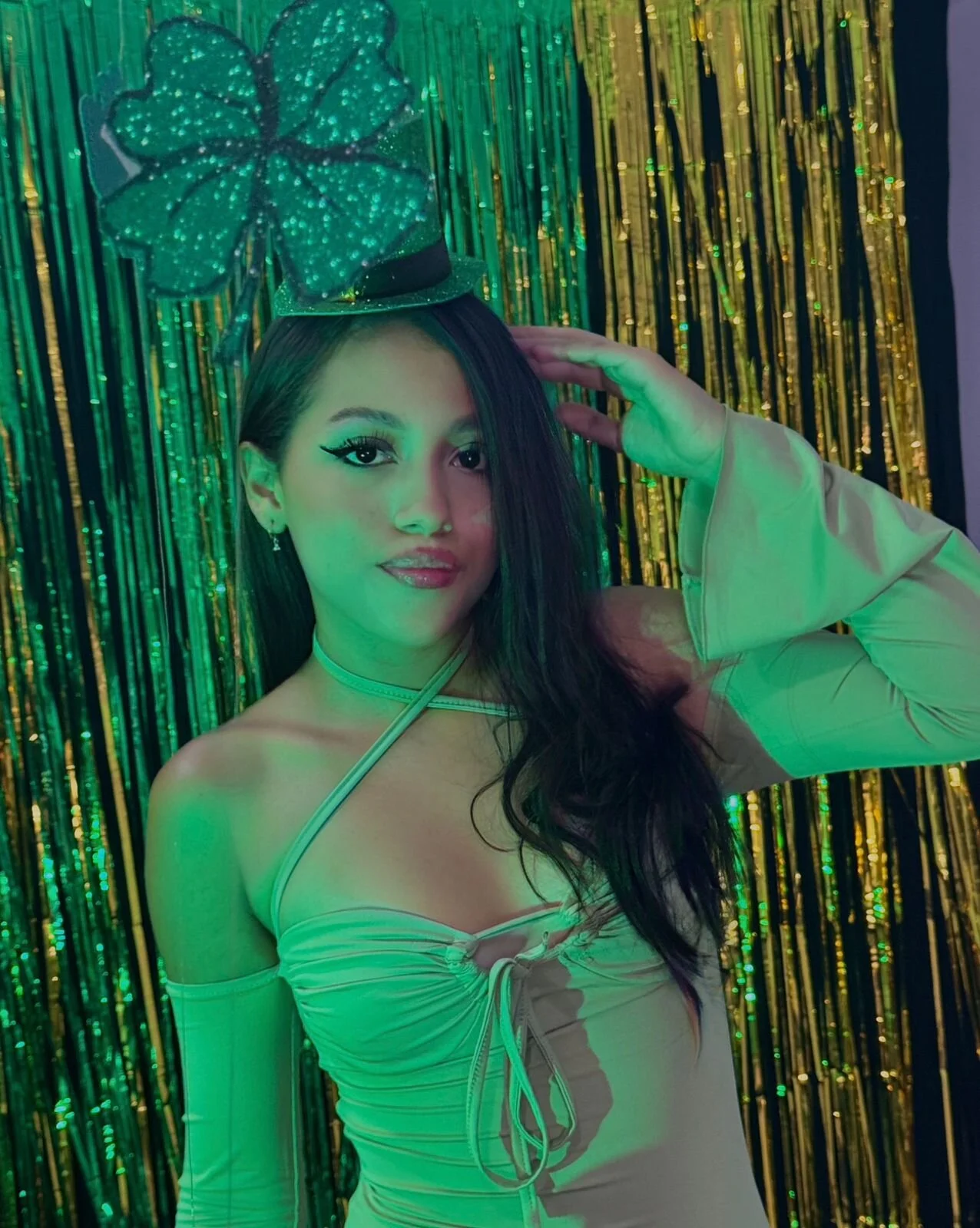 XXX Porn Photo of Nude SHINYY_STAR_ 13
