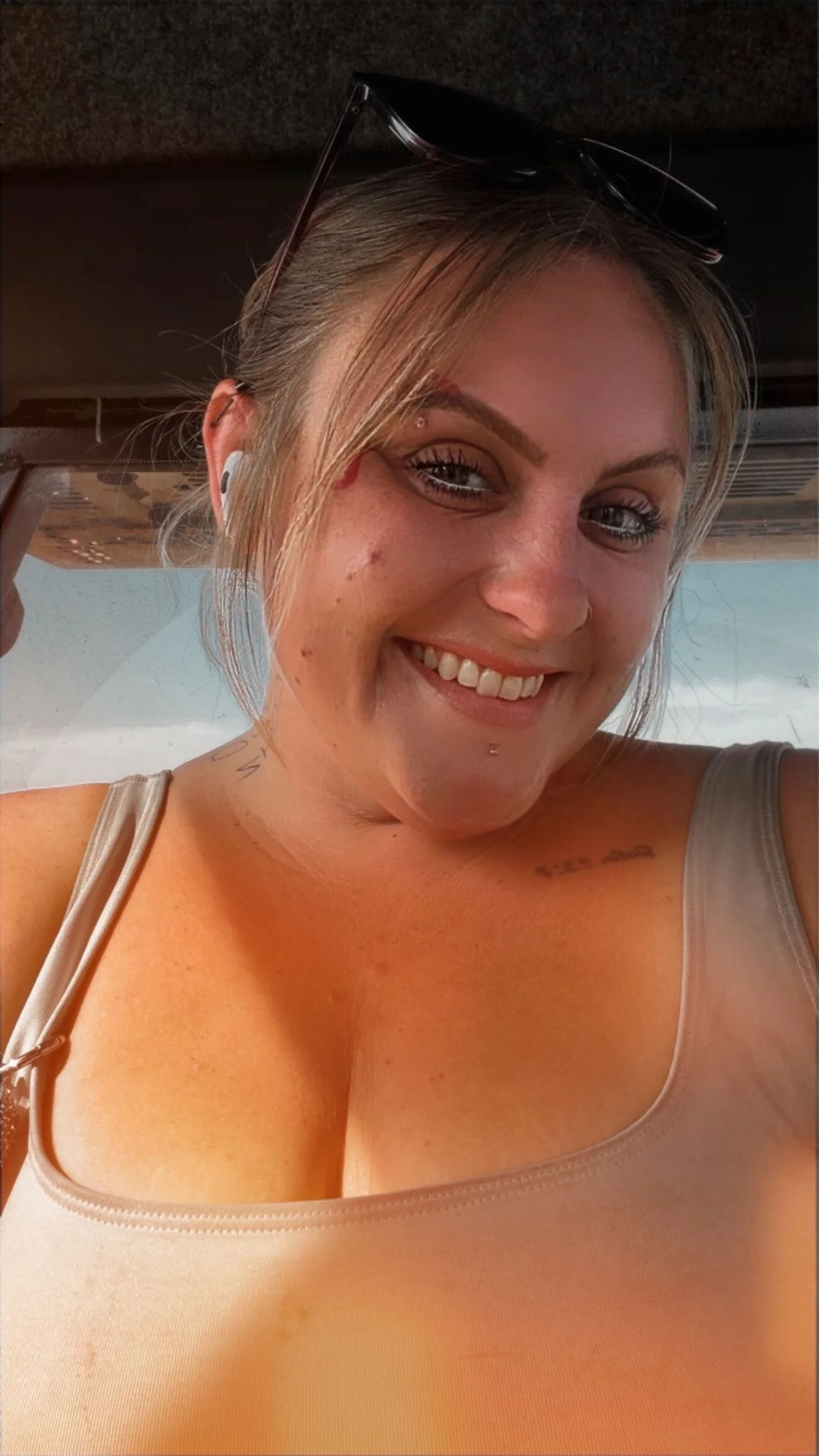 XXX Porn Photo of Nude queencunt2026 7