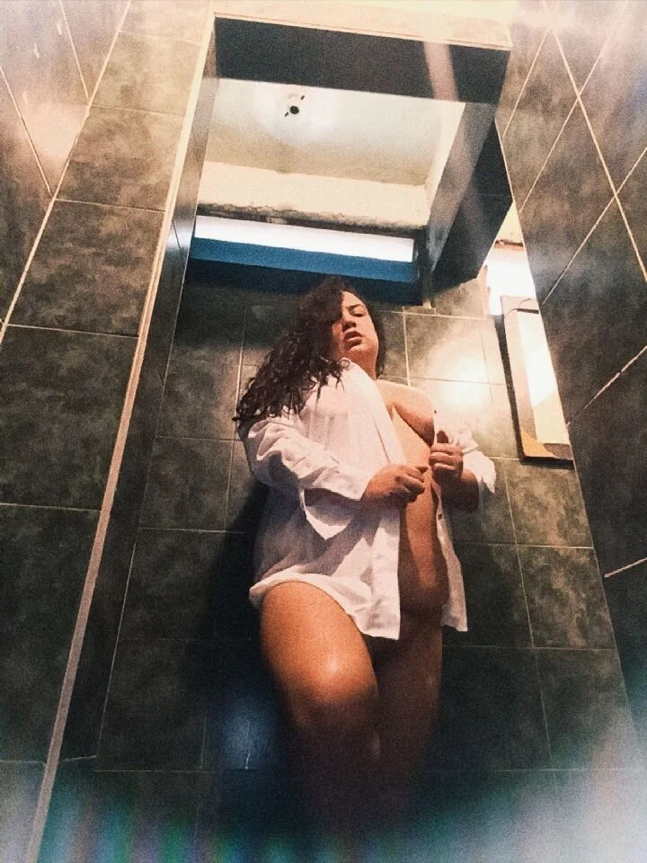 XXX Porn Photo of Nude molly_sweetee 125