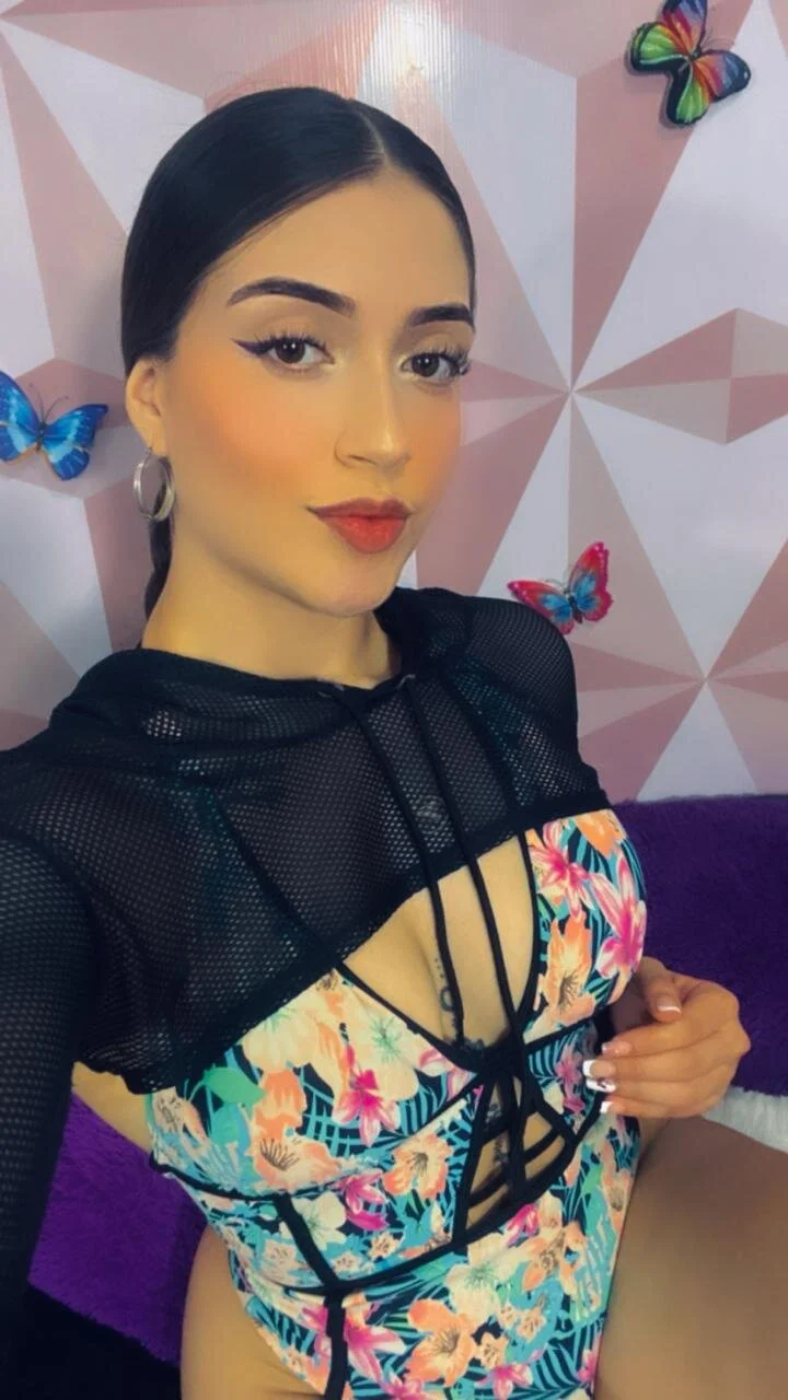 XXX Porn Photo of Nude LhiayOliver 22