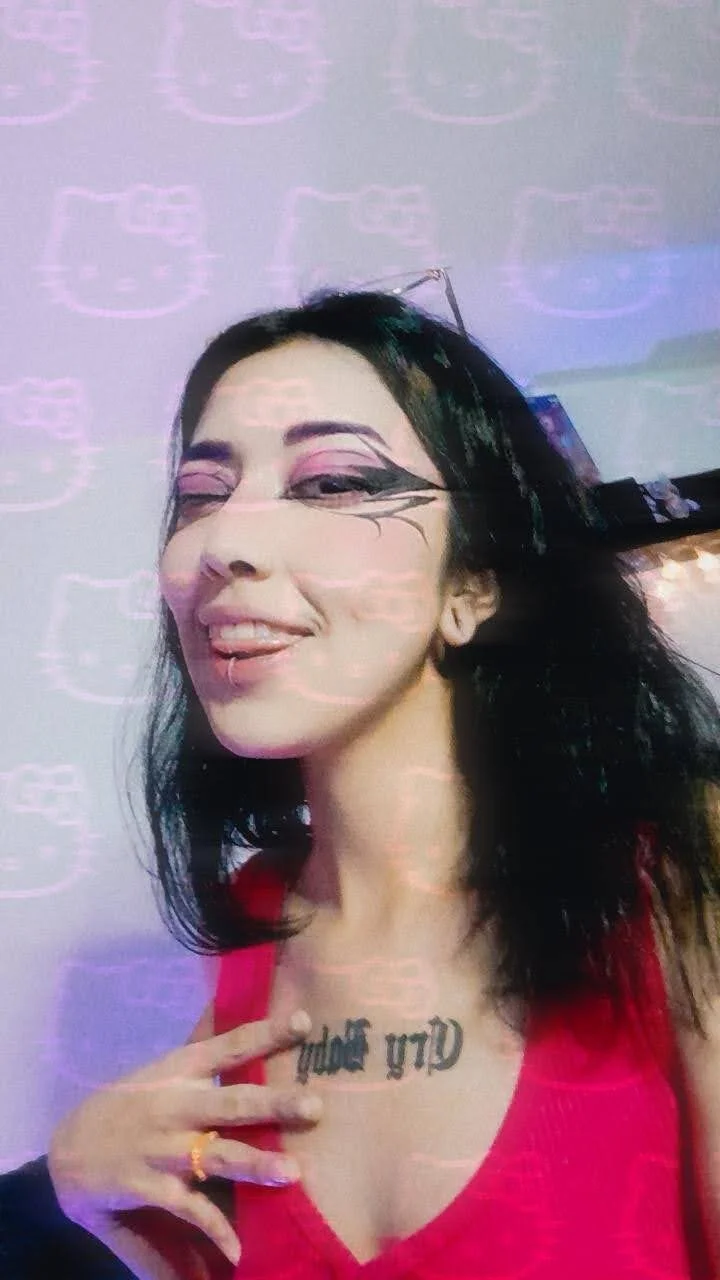 XXX Porn Photo of Nude Alice_Phantom_x 6