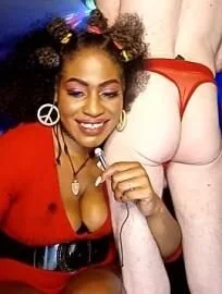 XXX Porn Photo of Nude AmazonianMistress 170