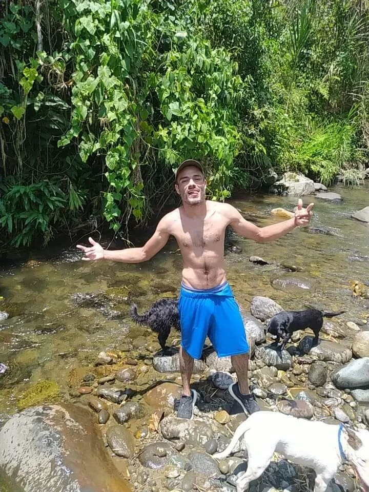 XXX Porn Photo of Nude GeorgeZarrate 25