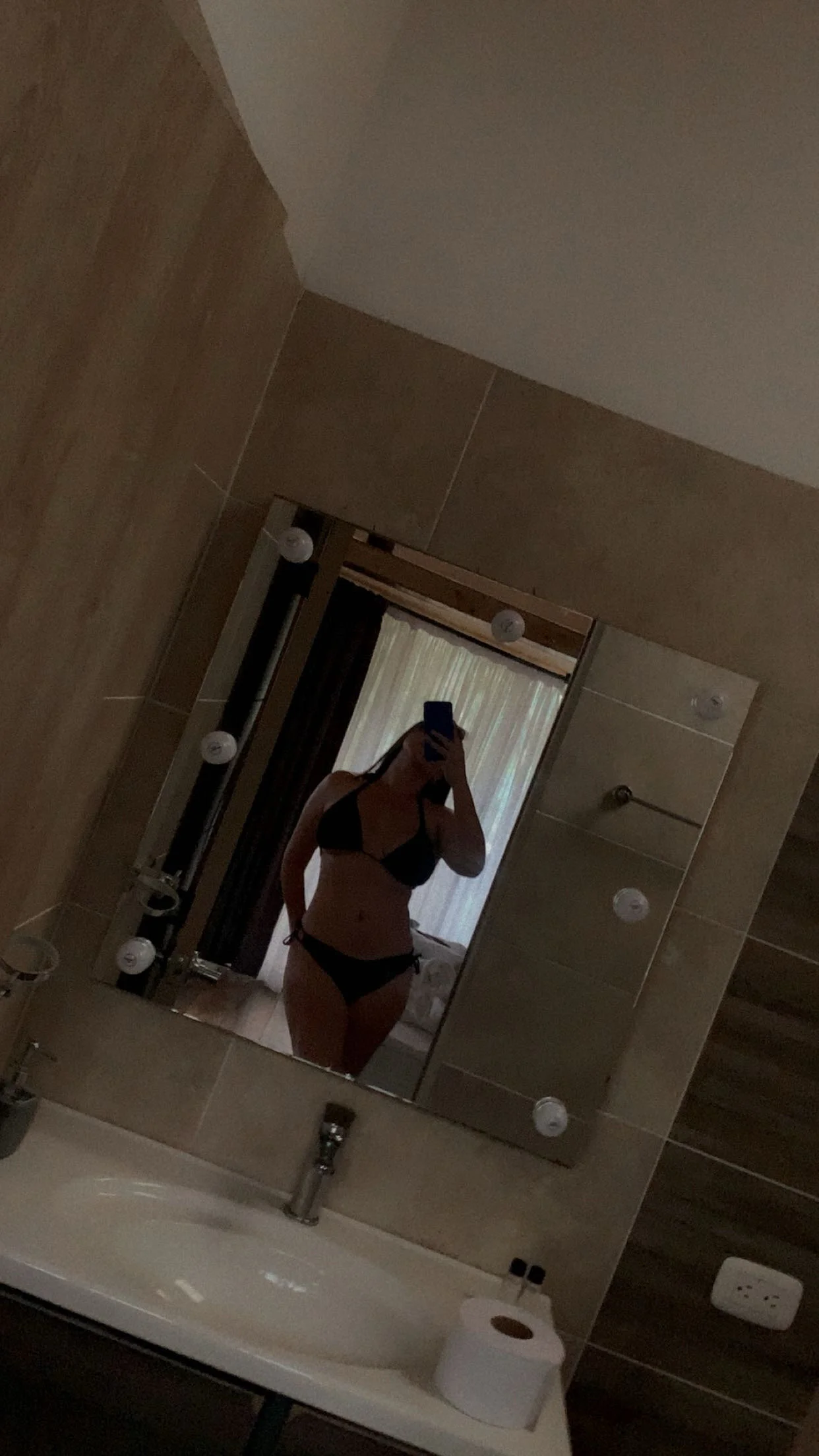 XXX Porn Photo of Nude annie_21_ 32
