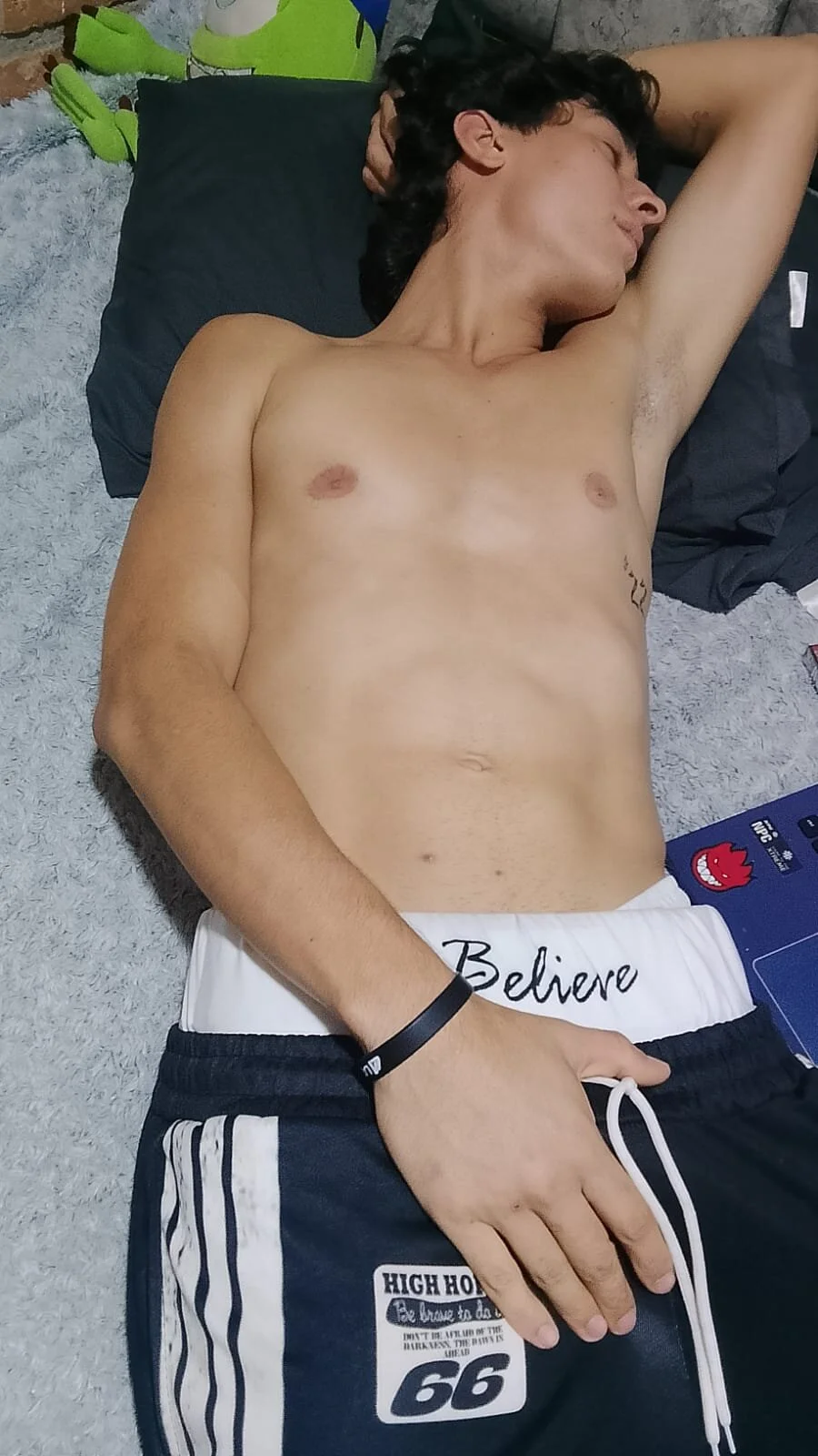 XXX Porn Photo of Nude andymask_ 4