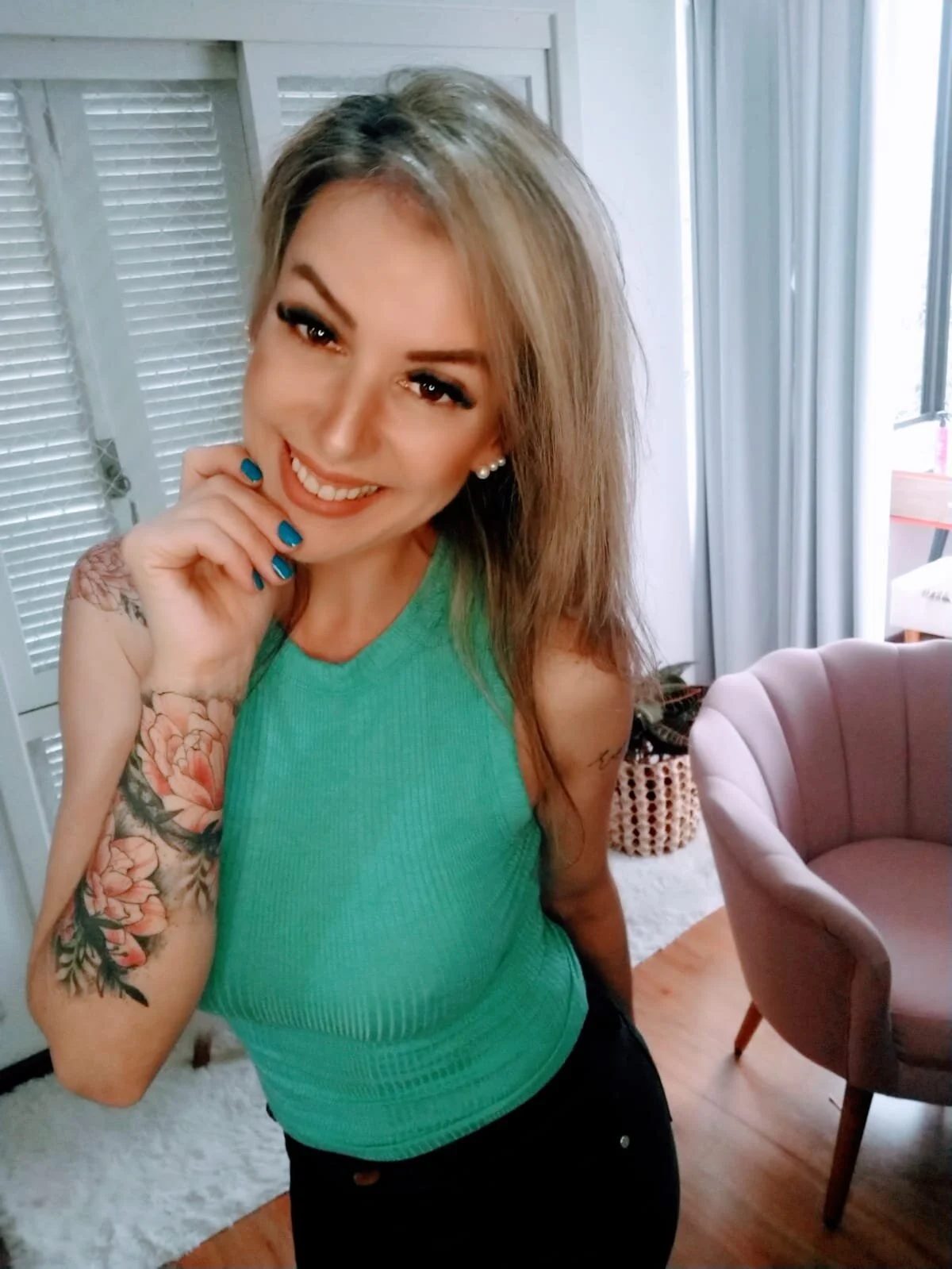 XXX Porn Photo of Nude Caroll_Ass 23