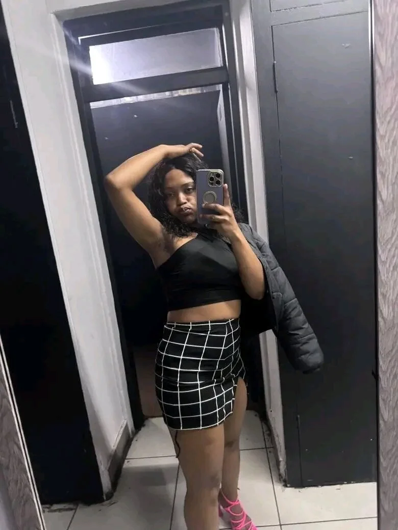 XXX Porn Photo of Nude PinkyrossyAss2 5