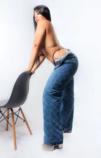 XXX Porn Photo of Nude TAYLORMEYER1 5
